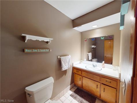 1187 Bonnie Lane Mayfield Heights OH 44124
