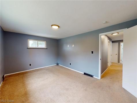 1187 Bonnie Lane Mayfield Heights OH 44124