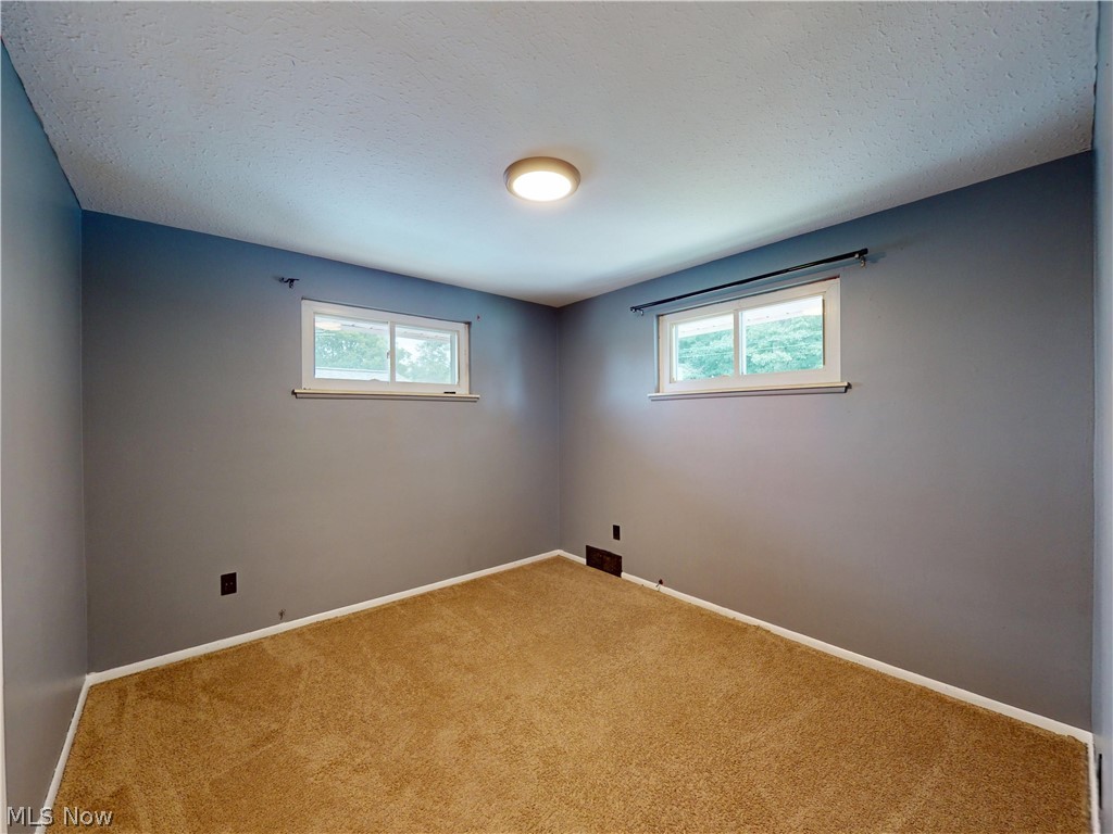 1187 Bonnie Lane Mayfield Heights OH 44124