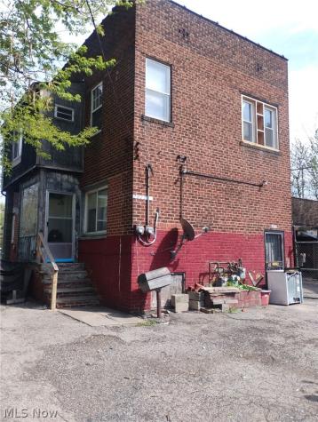 2617 E 111th Street Cleveland OH 44104