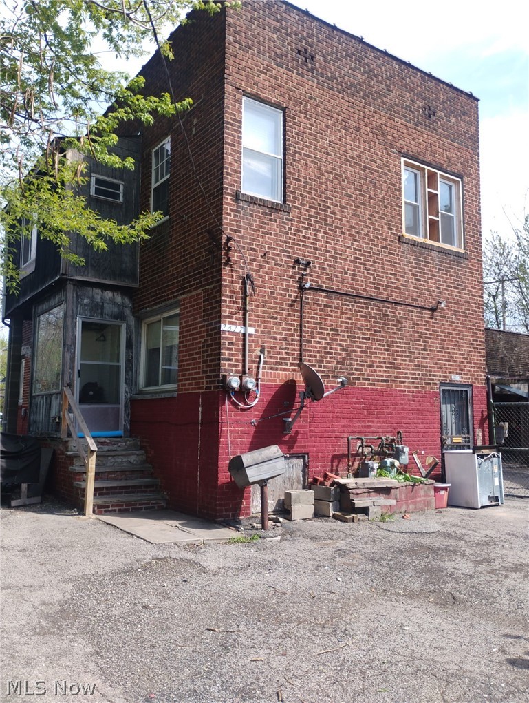 2617 E 111th Street Cleveland OH 44104