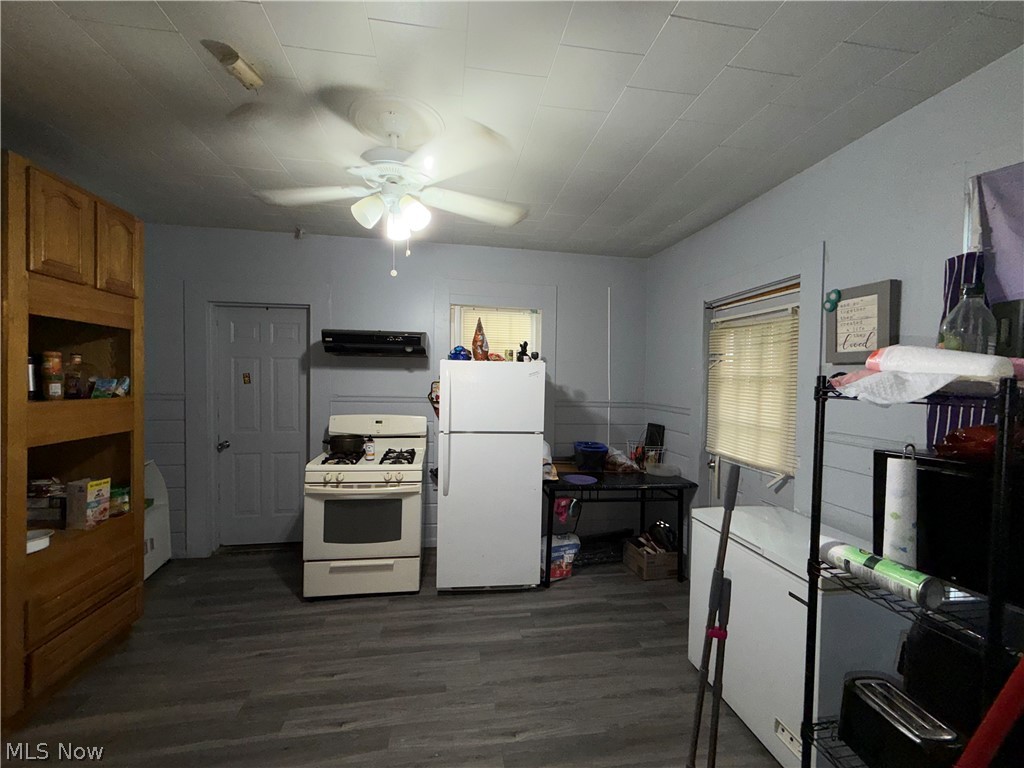 2153 W 96th Street Cleveland OH 44102