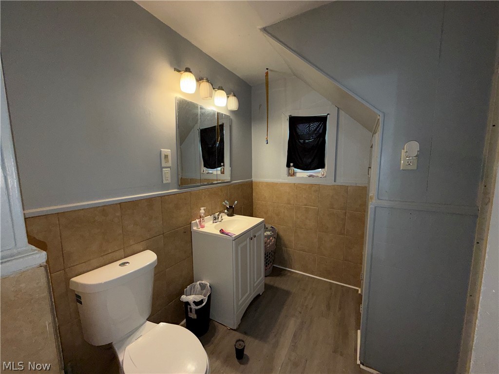 2153 W 96th Street Cleveland OH 44102