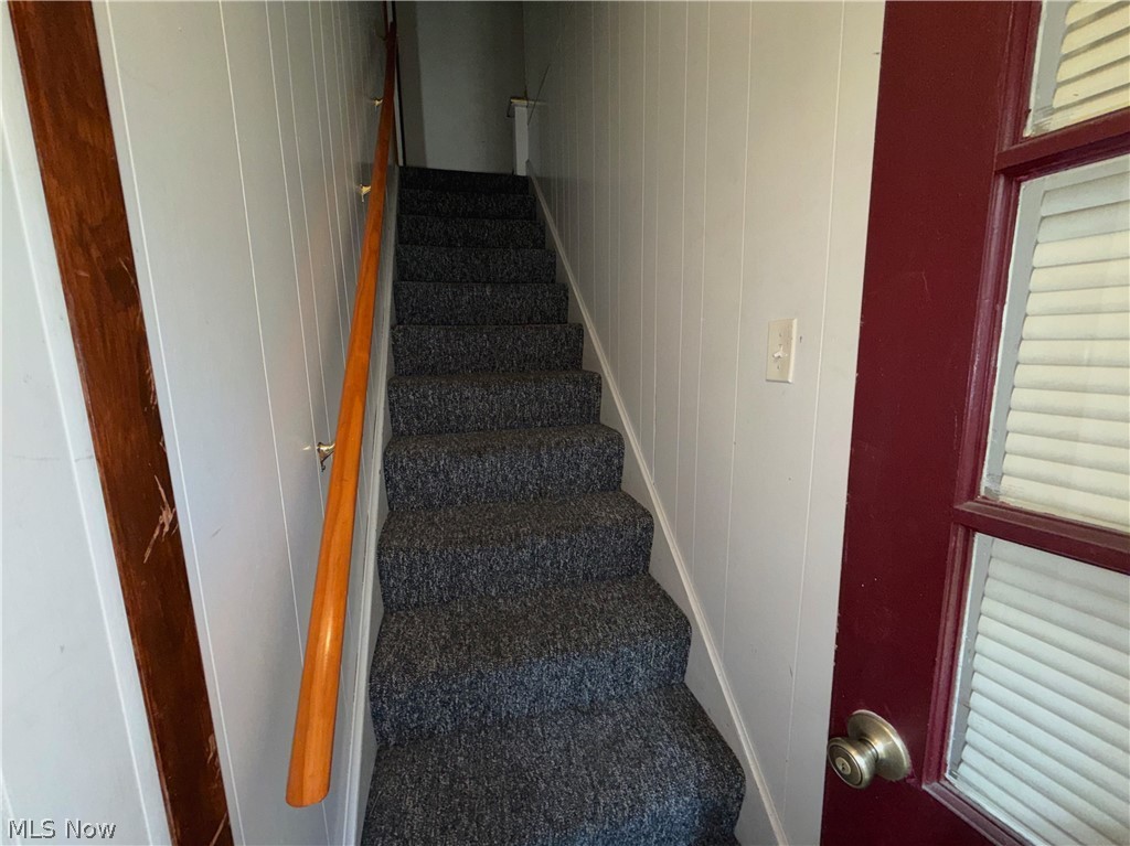 516 Jackson Street East Liverpool OH 43920