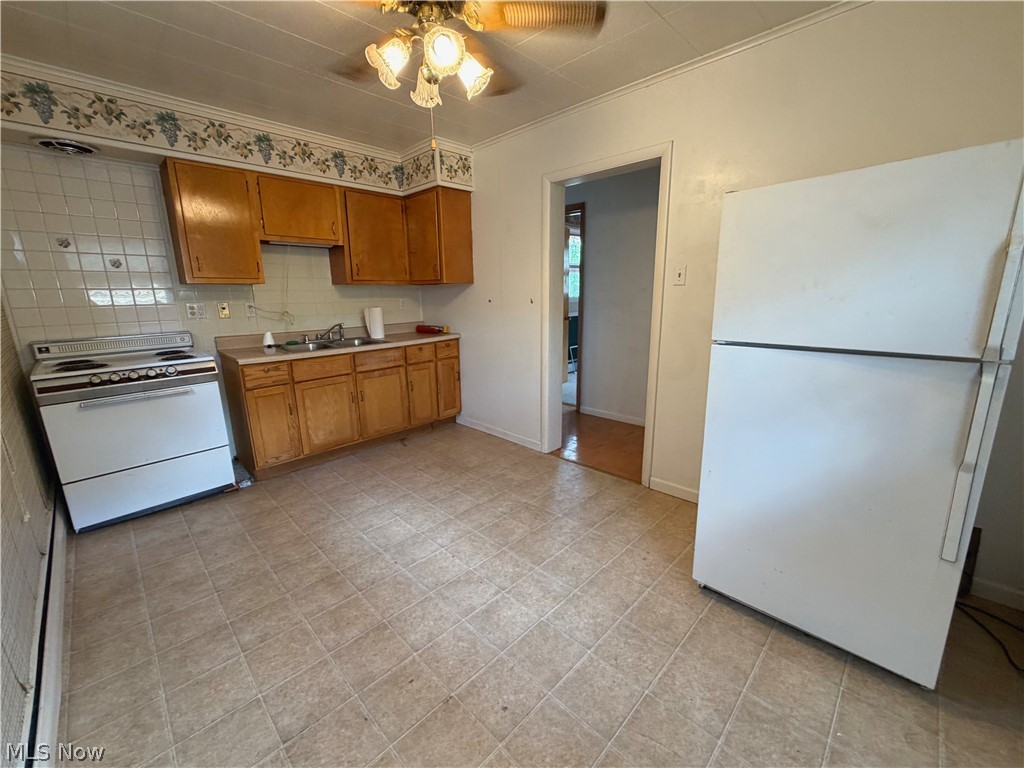 516 Jackson Street East Liverpool OH 43920