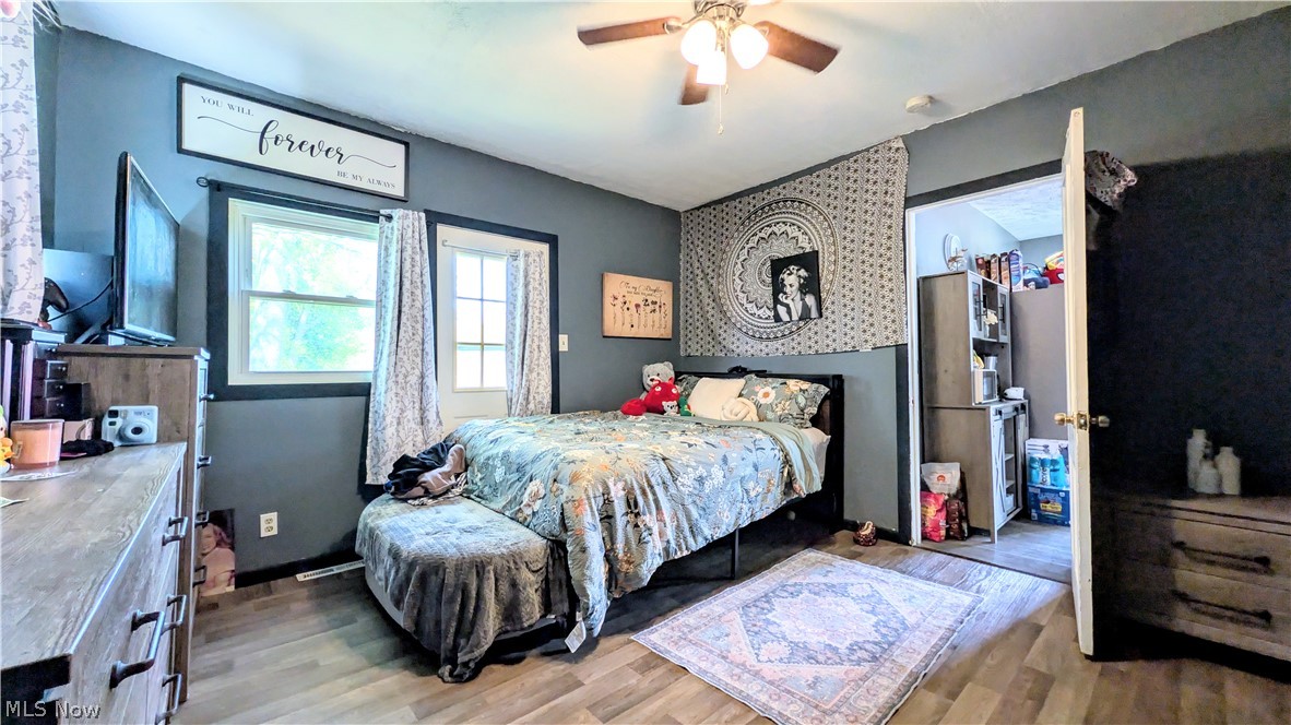 406 E Main Road Conneaut OH 44030