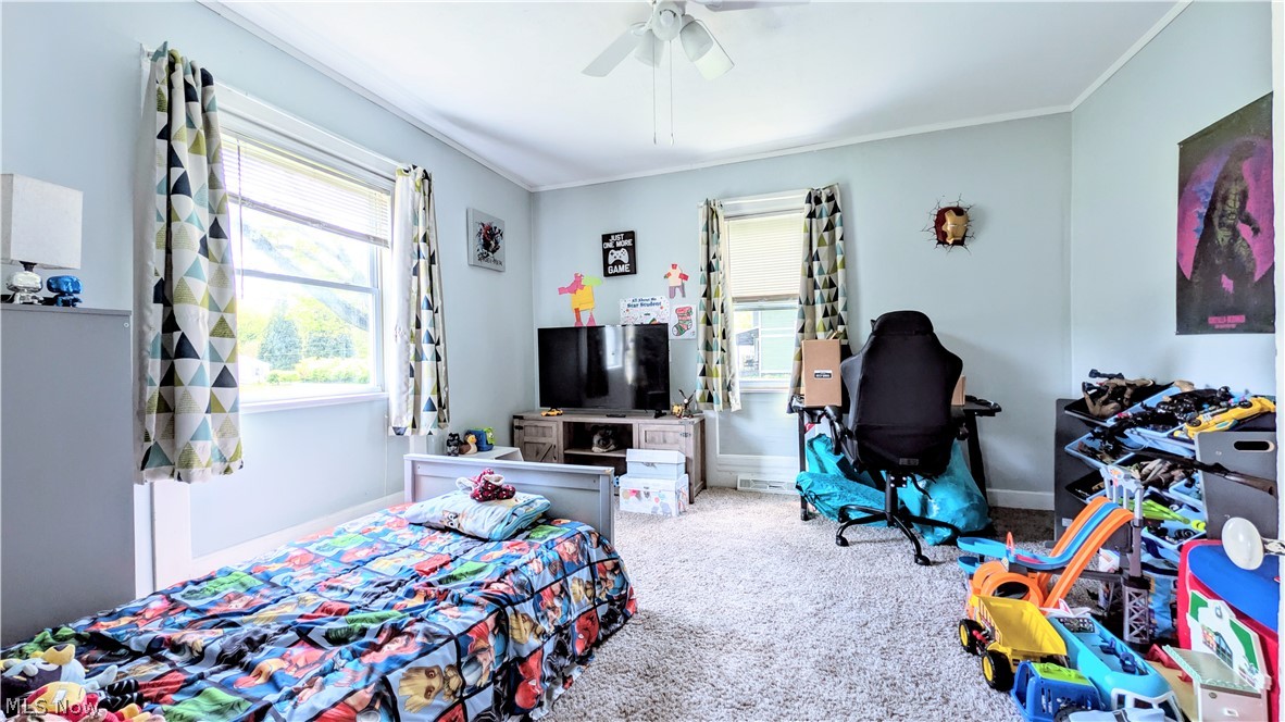 406 E Main Road Conneaut OH 44030