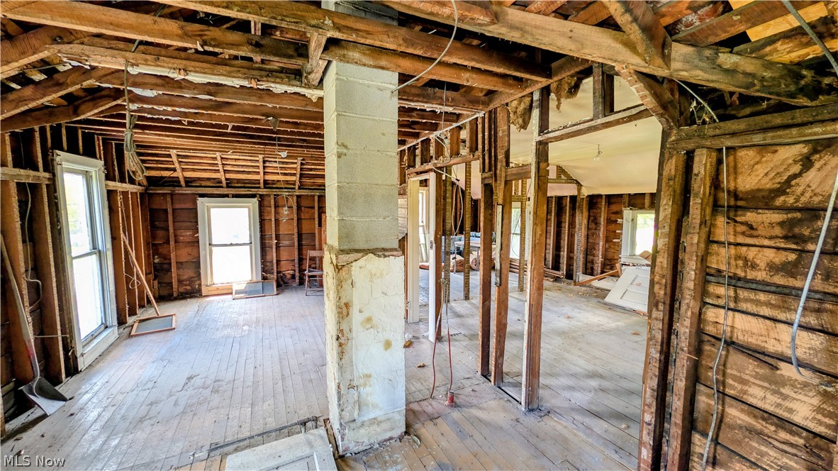 406 E Main Road Conneaut OH 44030