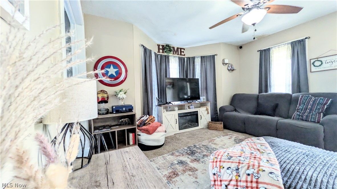 406 E Main Road Conneaut OH 44030