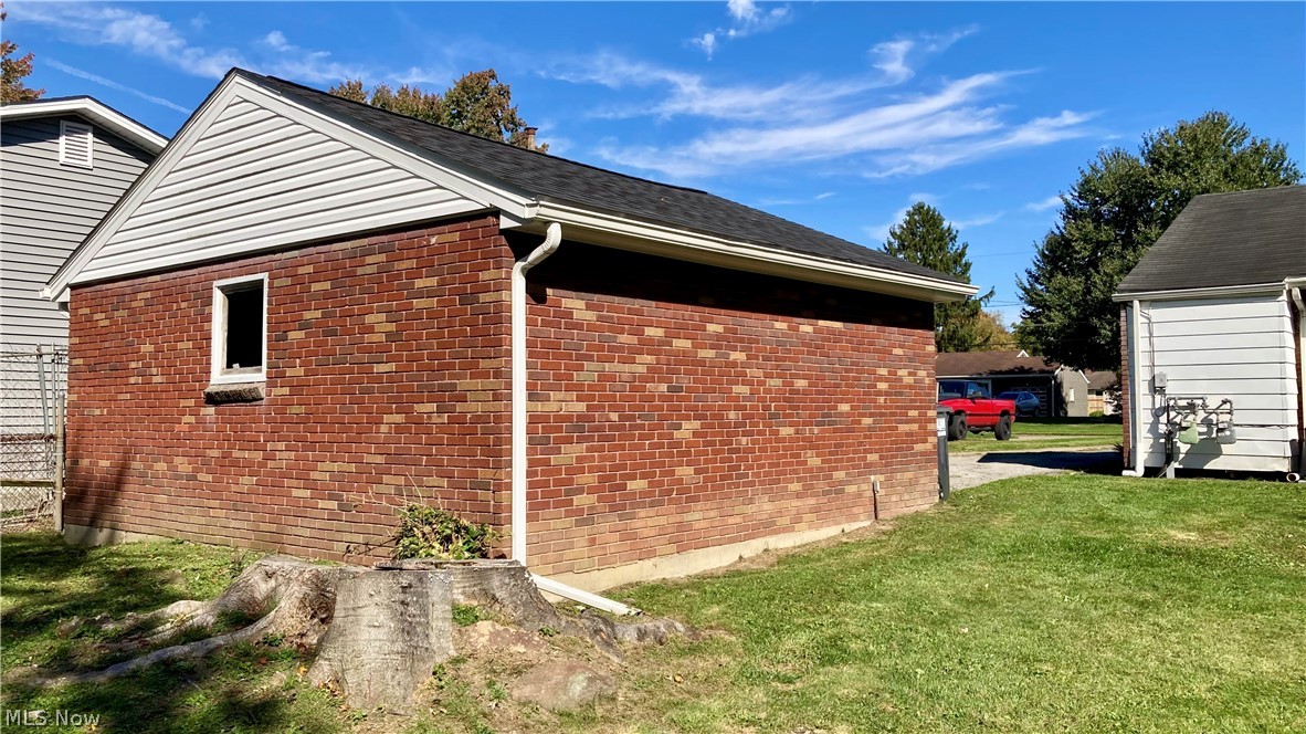 4010-4012 Shelby Road Youngstown OH 44511