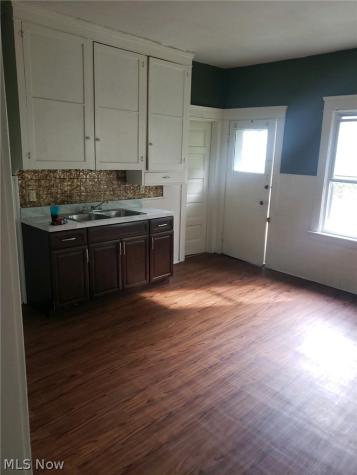 6726 E Worley Avenue Cleveland OH 44105