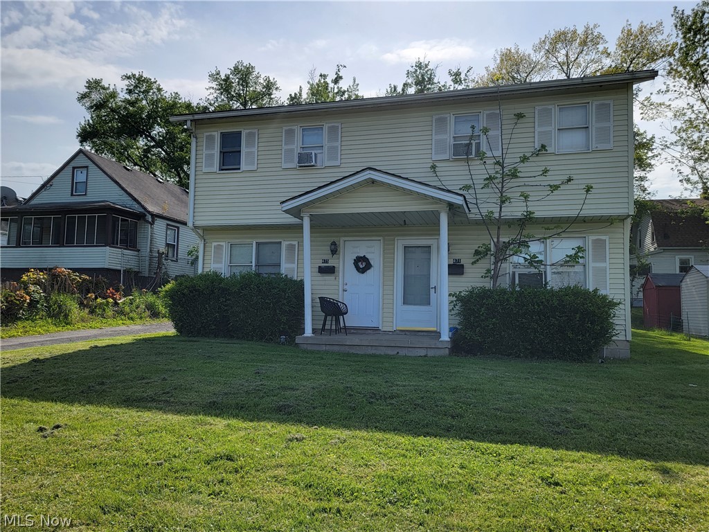 471/475 Garfield Street Struthers OH 44471