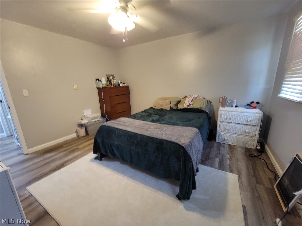 471/475 Garfield Street Struthers OH 44471