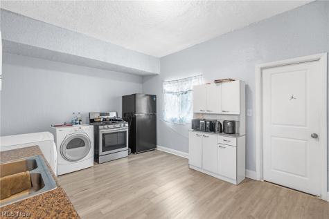 3318 W 30th Street Cleveland OH 44109