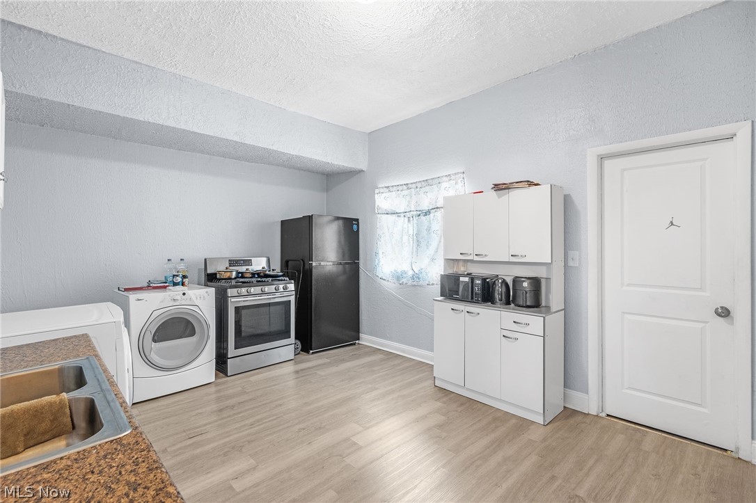 3318 W 30th Street Cleveland OH 44109