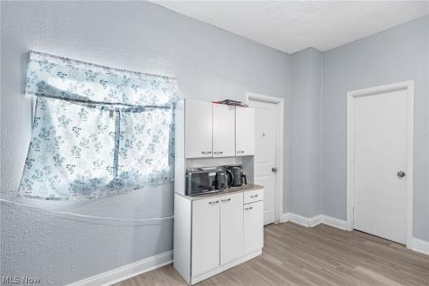 3318 W 30th Street Cleveland OH 44109