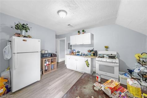 3318 W 30th Street Cleveland OH 44109