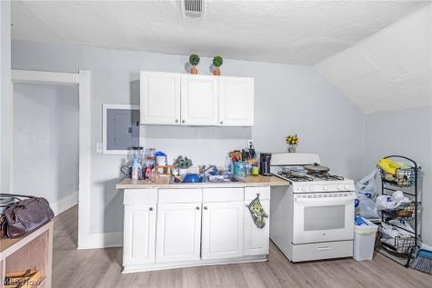 3318 W 30th Street Cleveland OH 44109
