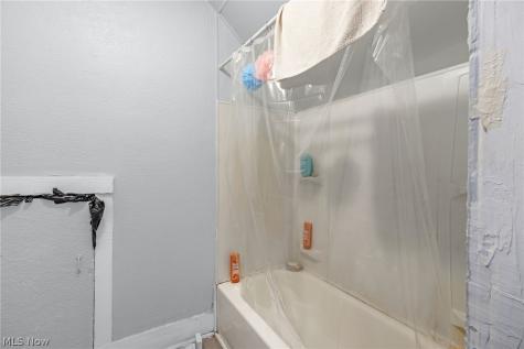 3318 W 30th Street Cleveland OH 44109