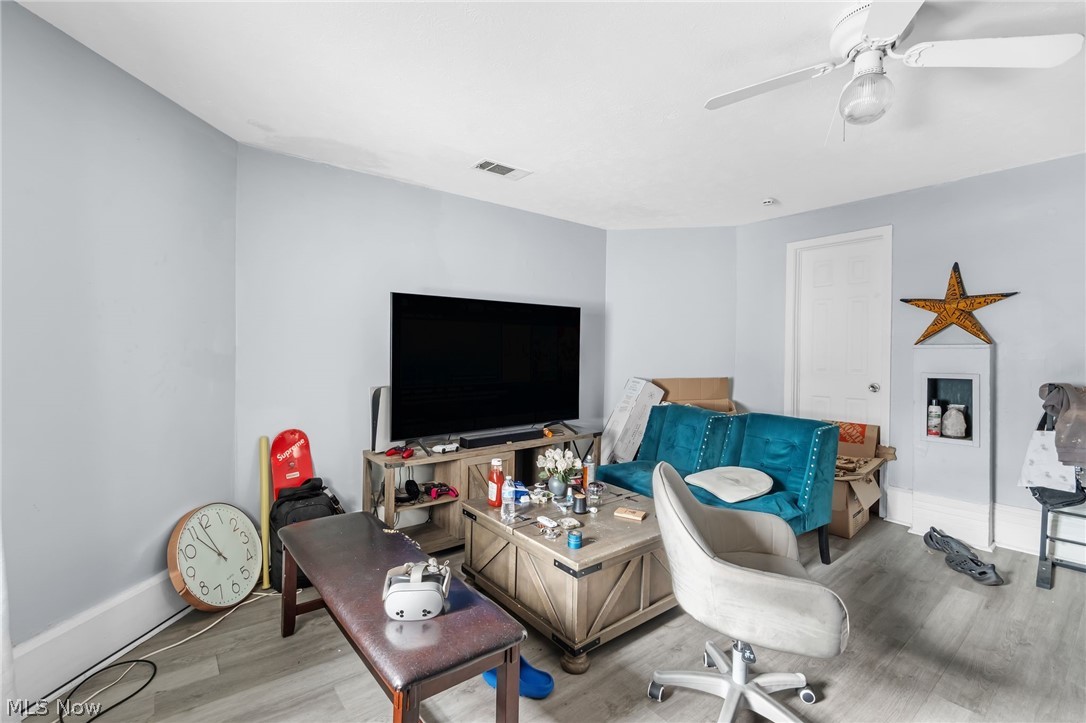 3318 W 30th Street Cleveland OH 44109