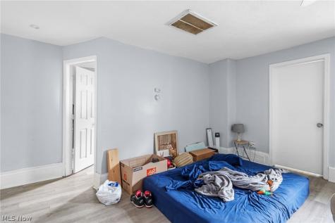3318 W 30th Street Cleveland OH 44109