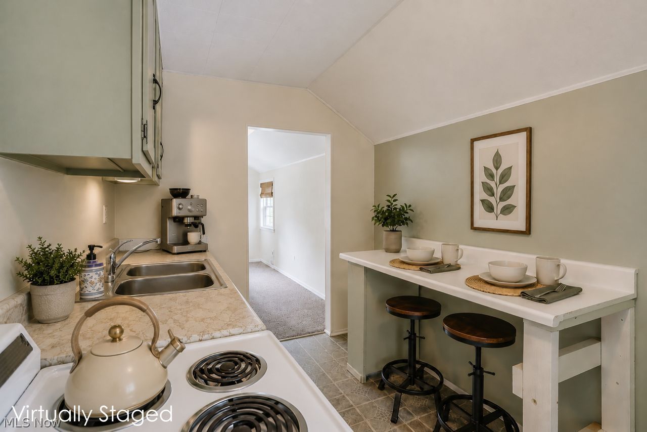 264 Lincoln Avenue Ravenna OH 44266