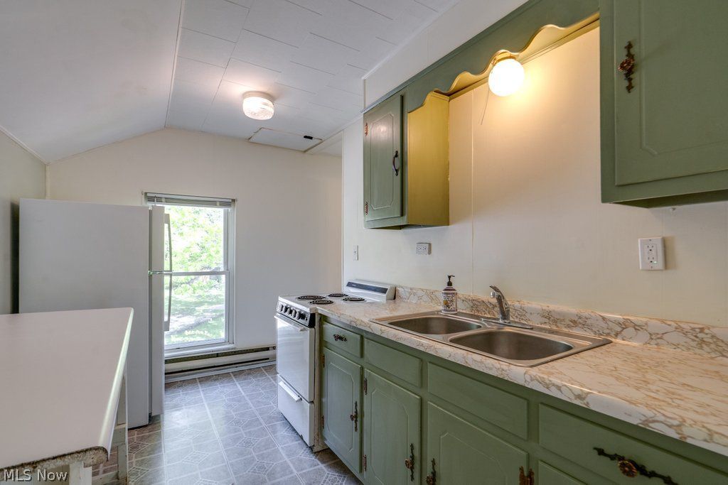 264 Lincoln Avenue Ravenna OH 44266