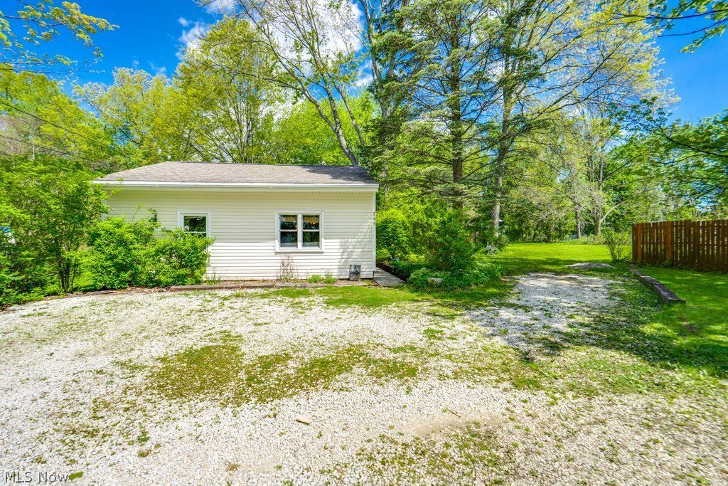 264 Lincoln Avenue Ravenna OH 44266