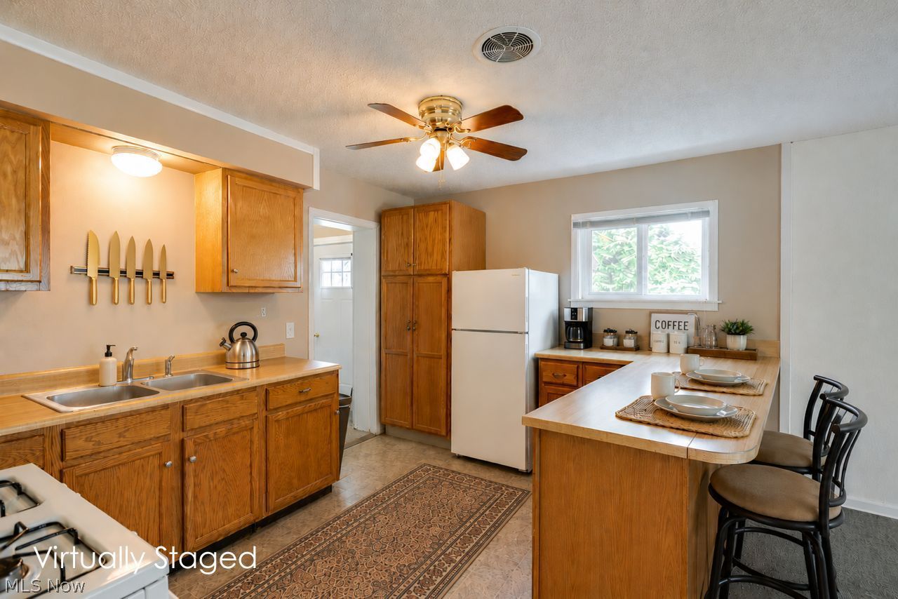 264 Lincoln Avenue Ravenna OH 44266