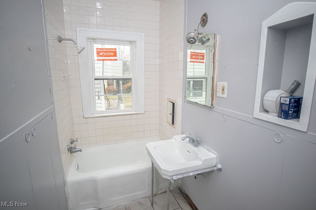 1769 Burgess Road Cleveland OH 44112