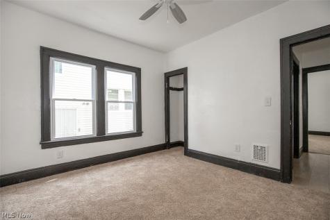 3692 E 146th Street Cleveland OH 44120