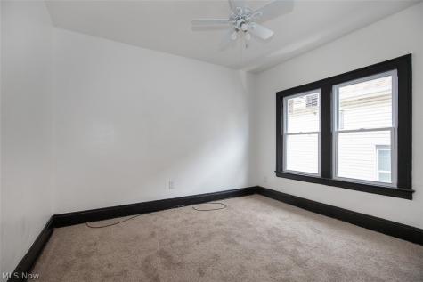 3692 E 146th Street Cleveland OH 44120