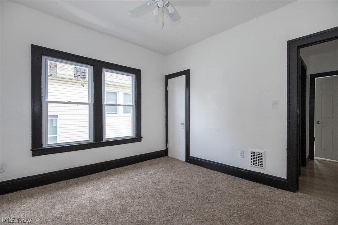3692 E 146th Street Cleveland OH 44120
