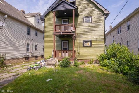 3692 E 146th Street Cleveland OH 44120