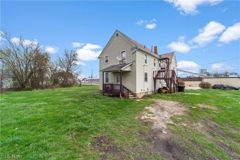 122 Elbe Street Elyria OH 44035