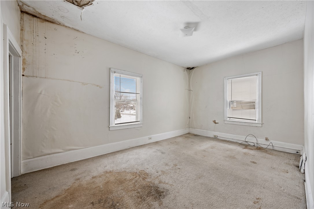 124 Roswell Street Akron OH 44305