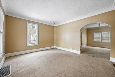 124 Roswell Street Akron OH 44305