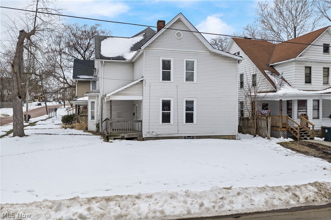 124 Roswell Street Akron OH 44305