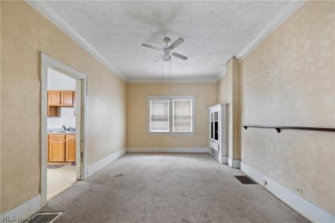 124 Roswell Street Akron OH 44305