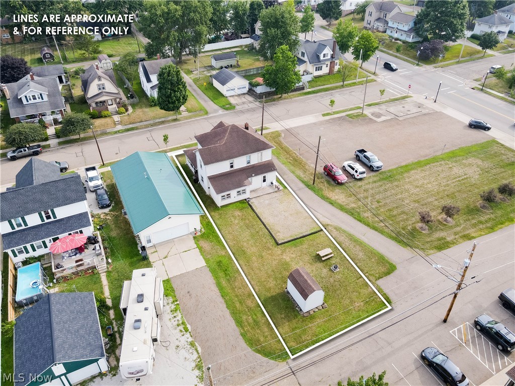 119 4th Street SE Brewster OH 44613
