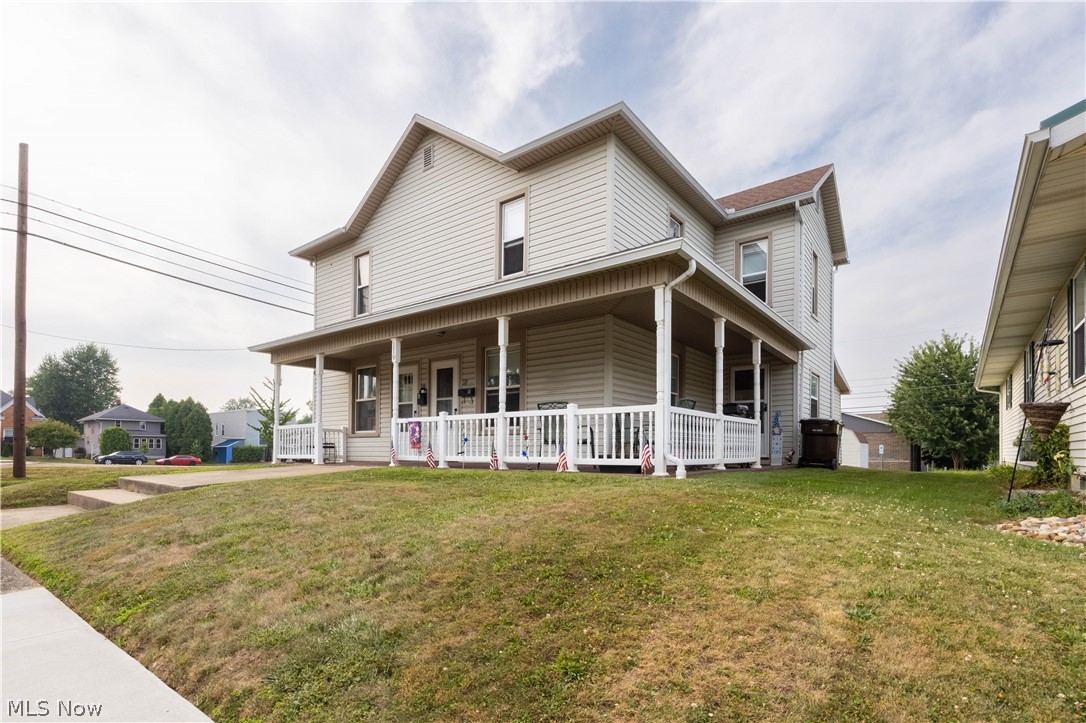 119 4th Street SE Brewster OH 44613