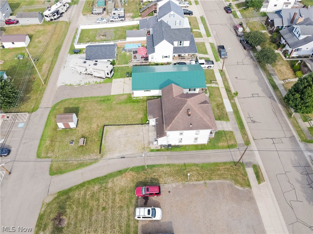 119 4th Street SE Brewster OH 44613