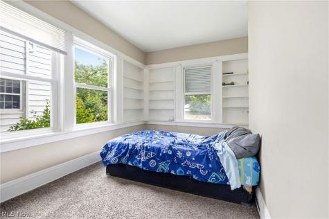 17411 Chagrin Boulevard Shaker Heights OH 44120