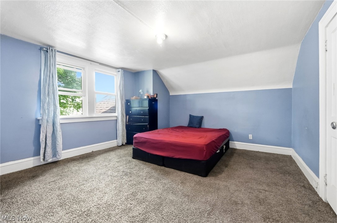 17411 Chagrin Boulevard Shaker Heights OH 44120