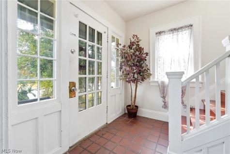 17411 Chagrin Boulevard Shaker Heights OH 44120