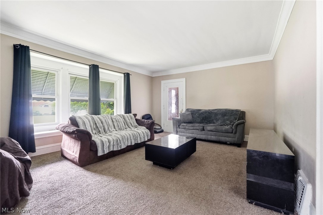 17411 Chagrin Boulevard Shaker Heights OH 44120