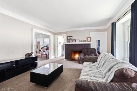 17411 Chagrin Boulevard Shaker Heights OH 44120