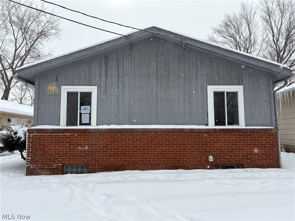 1628 Merrill Avenue Akron OH 44306