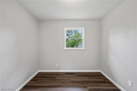 3823-3827 Richlawn Road Richfield OH 44286