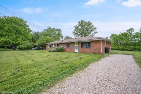 3823-3827 Richlawn Road Richfield OH 44286